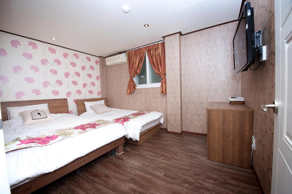 סיאול Shinchon Guest House חדר תמונה